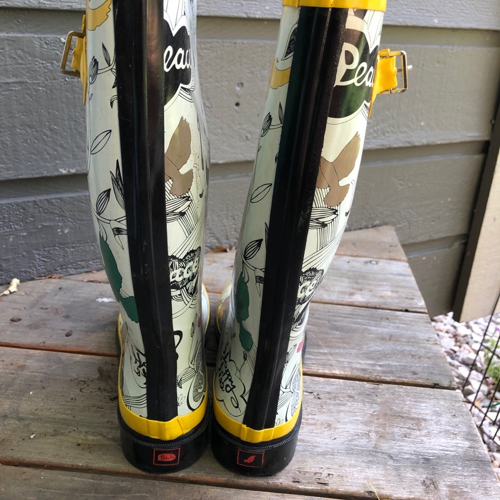 Sak Rain Boots